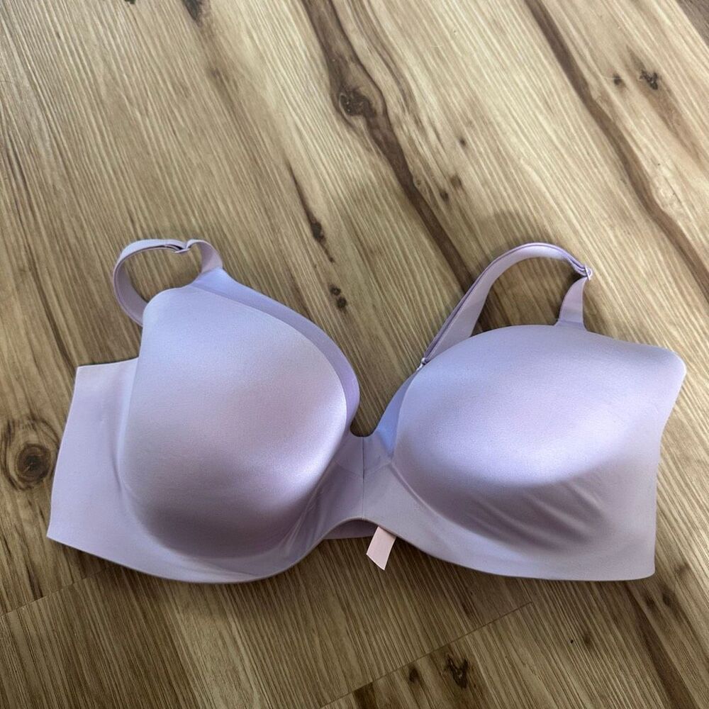 Victoria’s Secret purple perfect coverage 38DD bra
